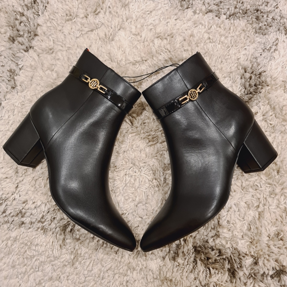 Women's Size 11 Boots